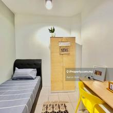 Hot unit near sunway velocity mall, sunway medical center, aeon, LRT