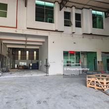 Fully Extended Detached Factory For Rent
