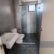 Sunway Avila Residences Below Market Unit!! 4rooms 3bathrooms 2carpark