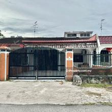 Taman Sentosa JB town landed property Freehold near Ksl Mall Ciq 6km
