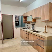 Freehold Apartment Puncak Baiduri 963sf 3 Bed 2 Bath and Cover Parking