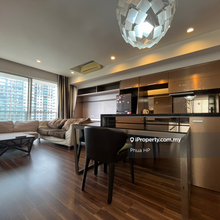 High Floor Verdant Luxe Design with Green View