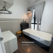 Room Rental included utilities but excluded electricity 