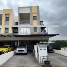 Bank lelong listing Bandar 16 Sierra (Odora Town House 