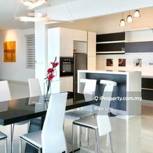 Gurney paragon for rent!!