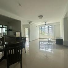 Pool view , 1091 sq ft 