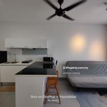 Middle Floor,Actual Unit,Viewing Available Anytime