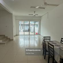 A vavant double storey terrace house near to Putra Heights for rent