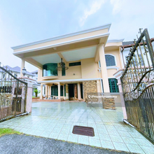 Semi-D Bandar Tun Hussein Onn Cheras