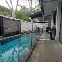 Corner semid with private pool 4 car parks in serene kiara for sales