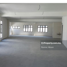 Adjoining unit 3 Storey Shoplot at Bandar Sunway For Sale