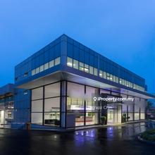 Bandar Kinrara , Puchong, 3 Storey Corner showroom, Facing main road
