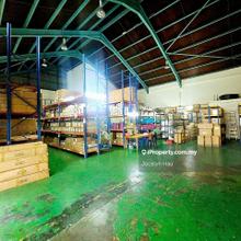 Permas 1.5 Storey Semi-D Factory Intermediate Unit For Sale