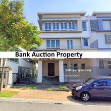 3 Sty Semi-D For Auction At Low Price !!