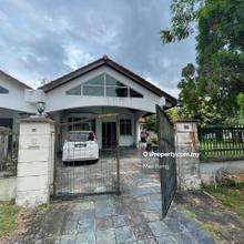 Sutera Perling 1.5 Storey Endlot 50x80 Renovated Furnished G&G