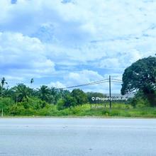 Tanah Tepi Jalan Utama Parit Raja Air Hitam