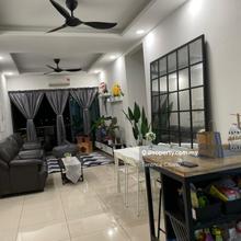 For Sale: Skyvilla Condo - High floor; magnificent lake view