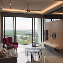 Wateredge Apartment ,Senibong Cove (Nice unit)(2 car parks)