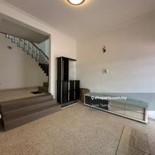 Taman Pelangi Double Storey Terrace House Corner Lot For Rent