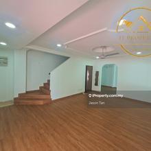Taman Puchong Utama, Cornerlot, Renovated, 2 Storey House, Kitchen Cab