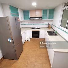 Panoramic Golf View Condo @ The Plaza Prime Location