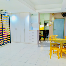 Corner Unit, Sungai Besi, Near Tasik Selatan (Tbs), LRT/MRT Station 