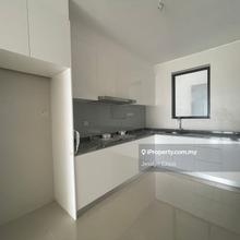 Low-Density! KLCC View! High Ceiling! Prime Area! New Unoccupied!