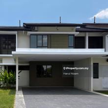 Double Storey Semi-D Laman Alamanda Kota Seriemas Nilai