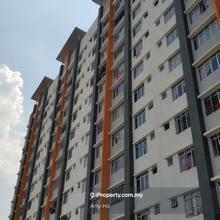 Selayang 228 Condominium near Market/ Pasar for Sale