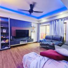 Spacious renovated ready move in good condition