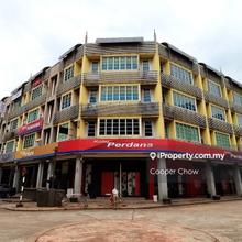 8 Avenue 4-Sty Shop @ Seksyen 8 For Sale (7% ROI Property)