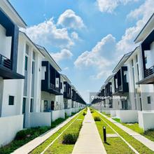 Gated Guarded Exclusive Area 2 Storey Mekarsari Anggun, Bertam