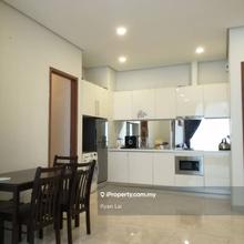 KLCC 2 bedroom fully furnish with carpark and washer dryer