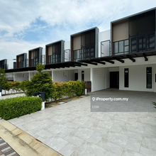 Senibong Cove Waterway Residences 3 Storey Grand Canal House for sale