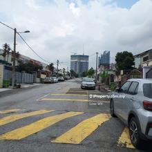 Freehold 2 Storey Corner Besides Recreational Field @ Sri Petaling