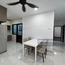 Walking Distance to Pavilion 2, Restaurant