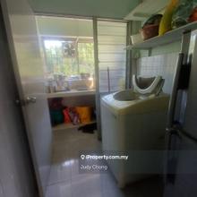 Short distance to sri damansara mrt station shop bank supermarket