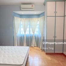 Corner Double Storey House Taman Megah Mas near LRT Lembah Subang