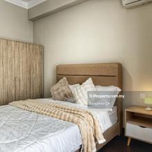 R&F Princess Cove, Room Rental, Jb Town, Walking Distance Ciq, Sg