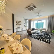 10 min to IOI City Mall,Putrajaya - Golf resort 24x80 Villa (Free mot)