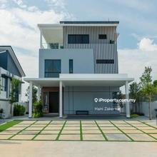 Country Villas Semi D For Sale !!