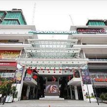 Old klang Road The Scott Garden 3 Storey Retail Shop Lot For Sale
