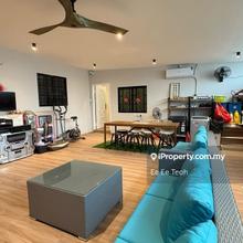 Move in condition !!