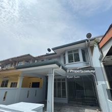 Puj 5 Fully Extended Terrace Front no house Repainted