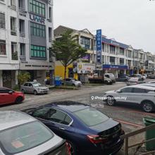 USJ 9 Subang Jaya 3 Storey intermediate Shoplot For Sale 