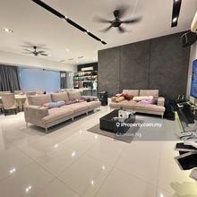 Move In Condition Fully Renovated Modern & Nice Layout & Design