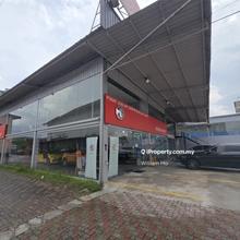 Ample Carpark Shop Front Facing Balakong Busy main Road 