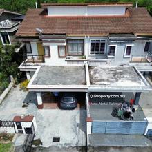 Nice Partial Furnished Semi D at Taman Kipark, Puchong
