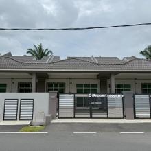 Ayer Hitam Single Storey 336k