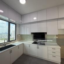Nautica Lake Suites newlyyrenovated unit for Sales 